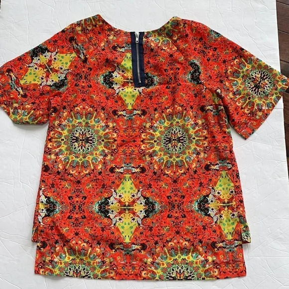 Kut from the Kloth blouse, Short sleeved,  multicolor, back zipper, size L - Picture 9 of 12
